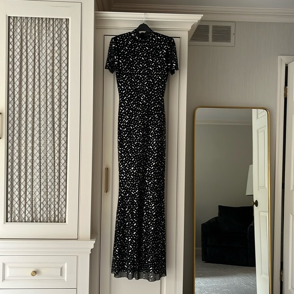 Self-Portrait Square Rhinestone Mesh Maxi Dress. Size 6 - Picture 4 of 6